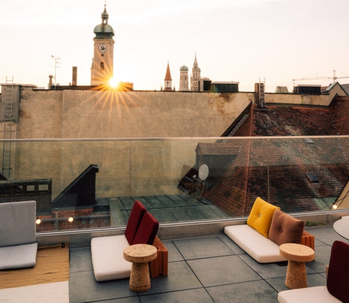 Rooftop-Eventlocation mit spektakulärem Blick über München
