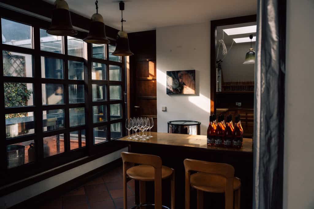 Bar Barbereich im Penthouse mit 80er-Jahre-Design